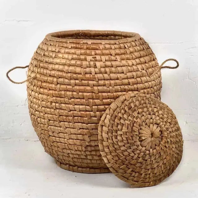 Wicker Basket with Lid, 1930s For Sale - Image 5 of 10