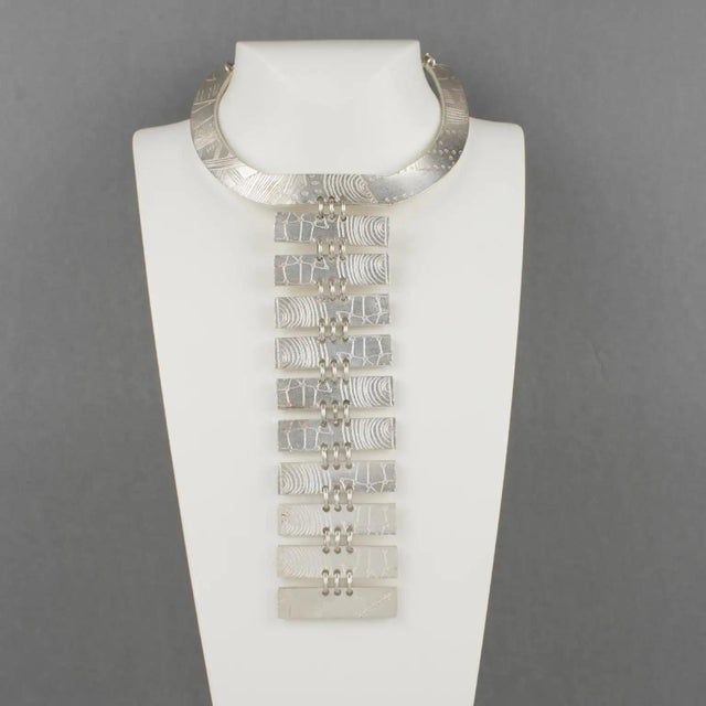 Contemporary Biche de Bere Paris Graffiti Silvered Link Necklace in Limited Edition For Sale - Image 3 of 11