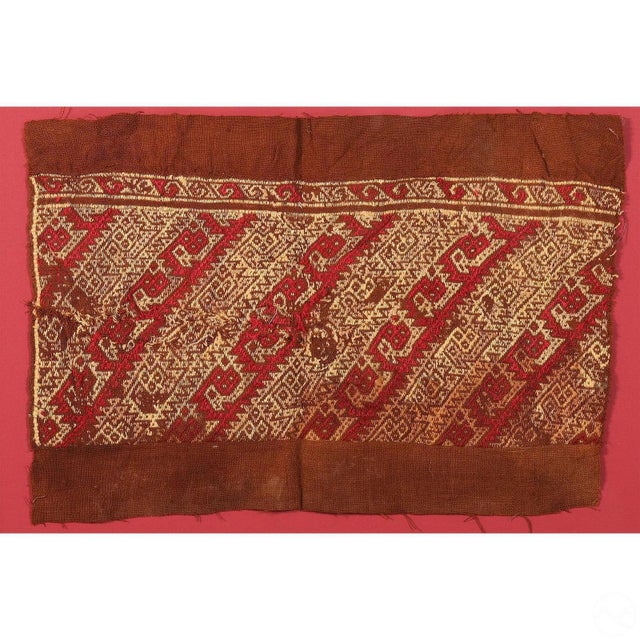 Collection of Two Framed Pre-Columbian Textile Panels Chimu Chancay Culture For Sale In Atlanta - Image 6 of 12