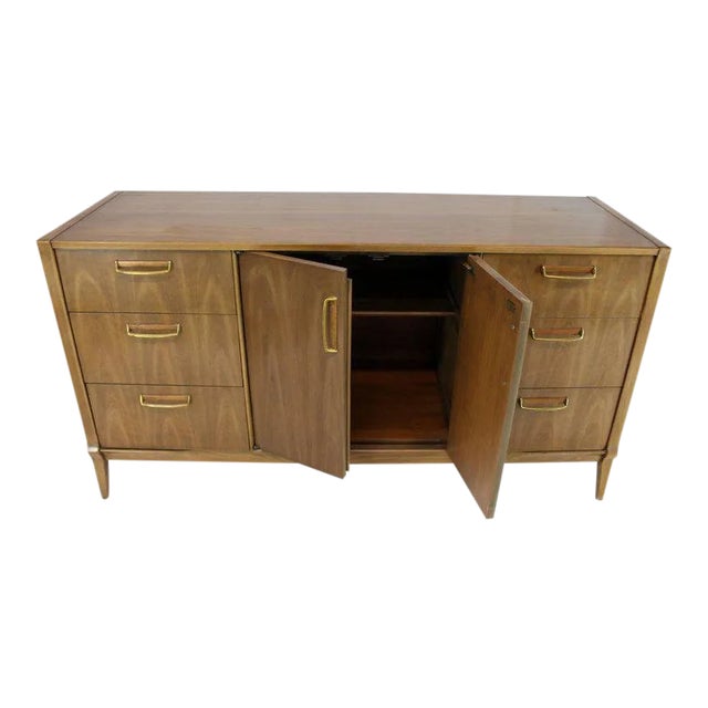 1970s Mid-Century Modern Satinwood Brass Pulls Dresser Credenza For Sale - Image 14 of 14