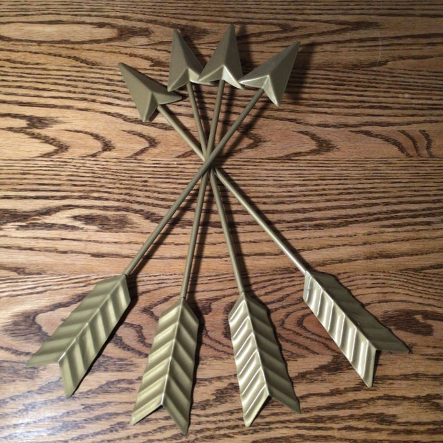 Set of 4 Metal Powder Coated Wall Hanging Arrows For Sale - Image 13 of 13