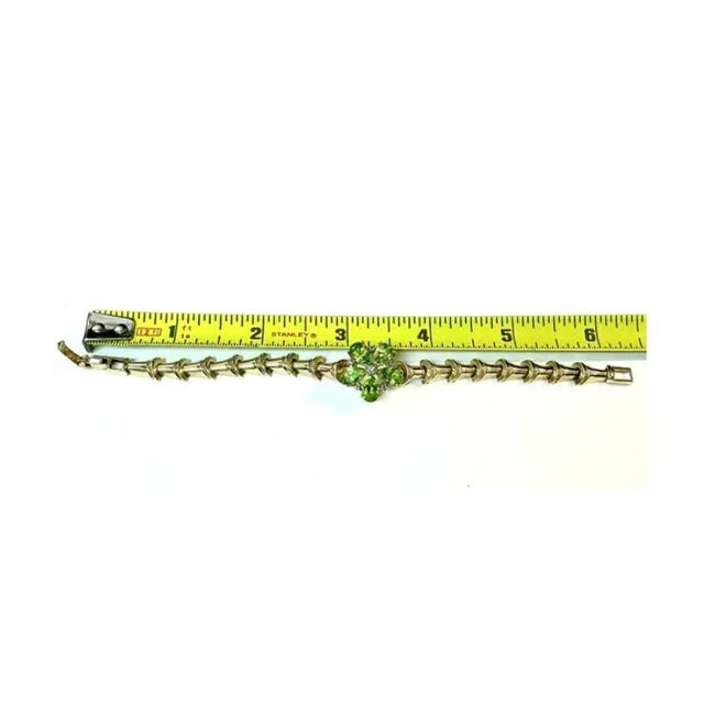 Mid 20th Century Peridot and Diamond 14k Yellow Gold Bracelet For Sale - Image 5 of 10