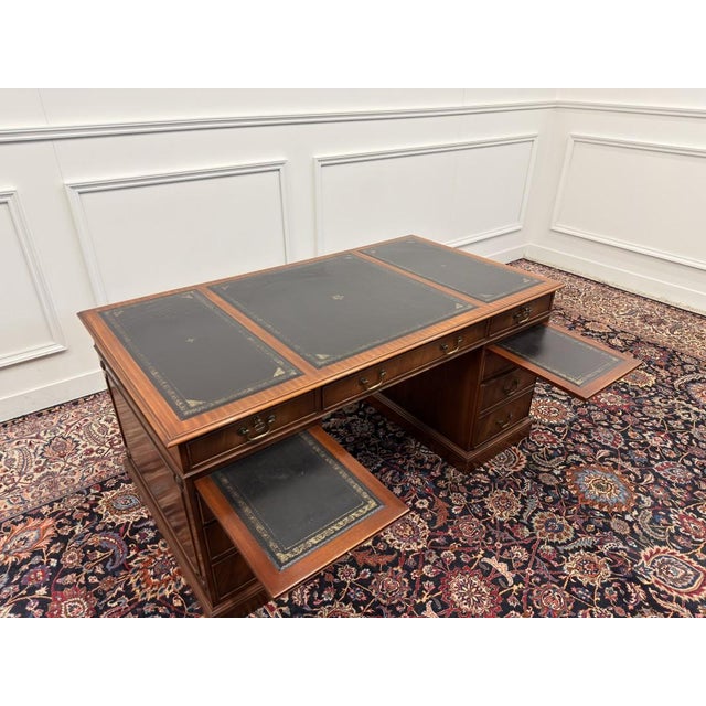 English Desk with Black Inlay For Sale - Image 14 of 18