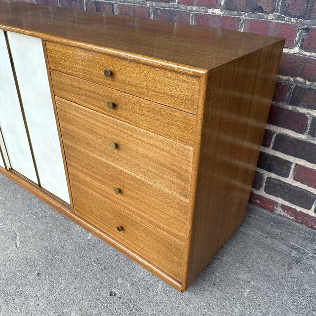 Harvey Probber Harvey Probber Mid-Century Modern Credenza or Dresser For Sale - Image 4 of 12