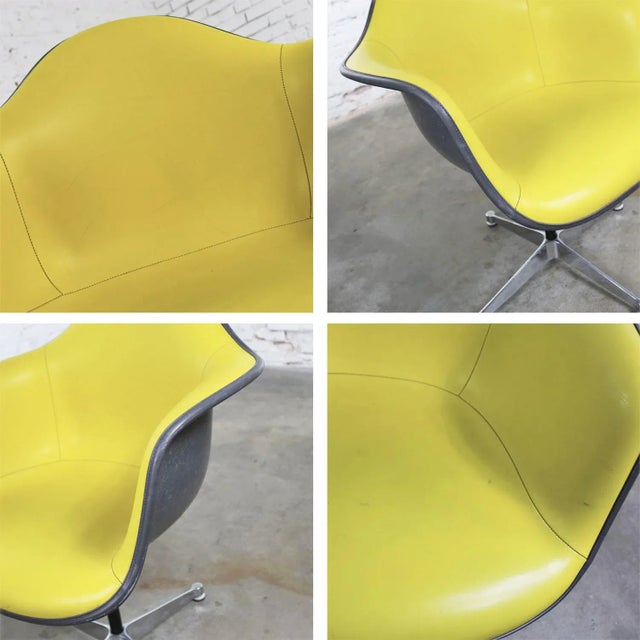 Eames Pac Yellow Padded Swivel Armchair W/Gray Fiberglass Shell & Aluminum Base For Sale - Image 10 of 12