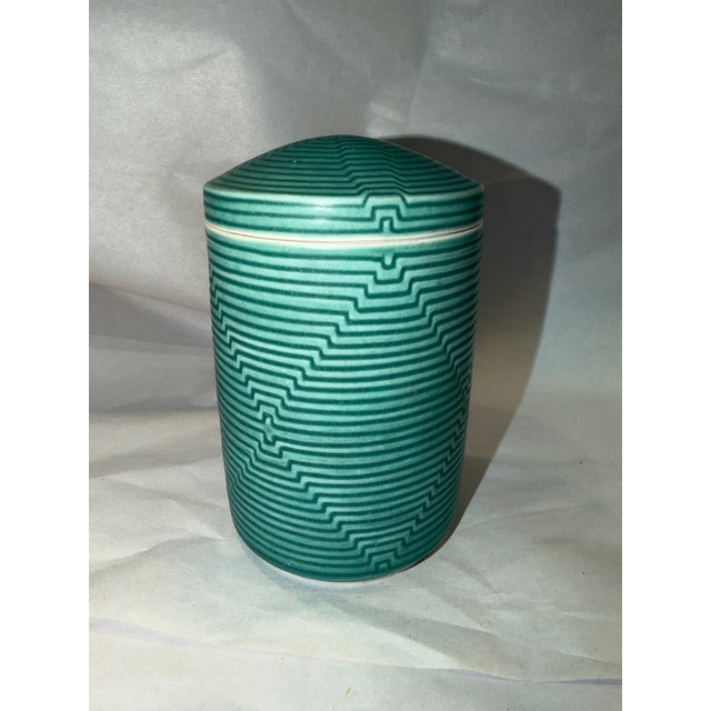 This listing is for an eye catching lidded tea jar/canister, known as a chazutsu. This chazutsu was made with a modernist...
