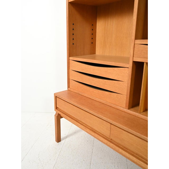 Modular Oak Bookcase by Marian Grabinski, 1960s For Sale - Image 9 of 10