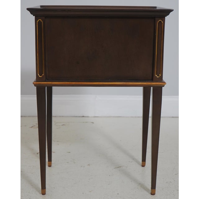 Scarborough House Mirror Top Occasional Table For Sale - Image 14 of 16