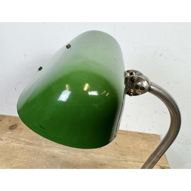 Mid-Century Modern Vintage Green Enamel Banker's Table Lamp, 1950s For Sale - Image 3 of 18