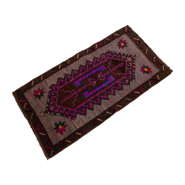 1970s Hand Knotted Low Pile Turkish Yastik Petite Rug Organic Wool Mat - 18'' X 33'' For Sale - Image 5 of 12