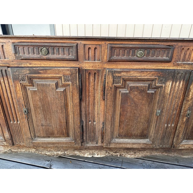 Brown 18th Century Walnut Sideboard For Sale - Image 8 of 16
