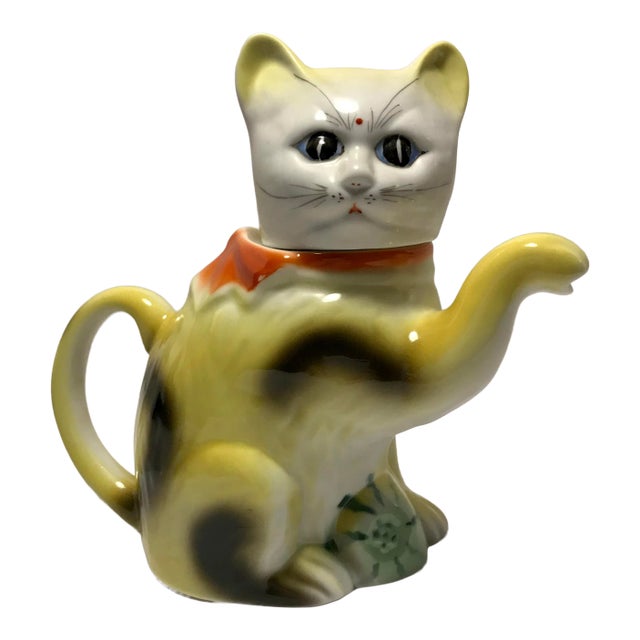 Mid-Century Hand-Painted Ceramic Chinese Lucky Cat Tea Pot For Sale