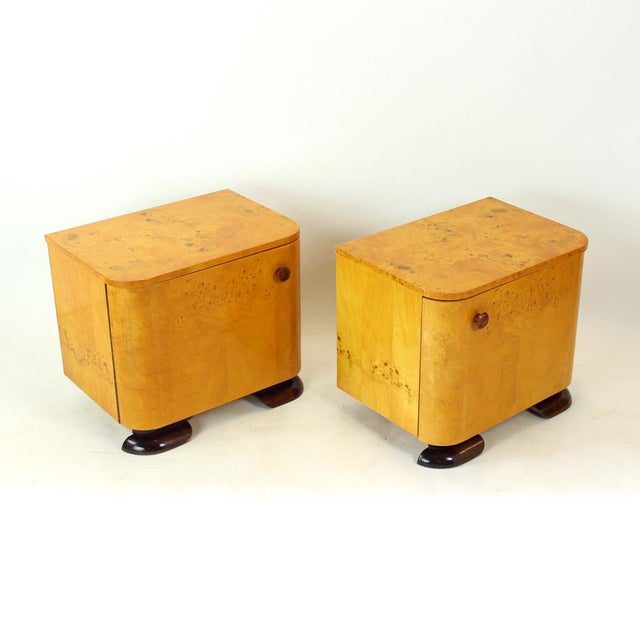 Art Deco Bedside Tables in Root Veneer, Former Czechoslovakia, 1940s, Set of 2 For Sale - Image 16 of 17