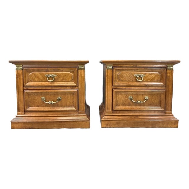Vintage Stanley Regency Nightstands, Solid Wood, Brass Hardware, Pair For Sale