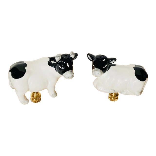 Vintage Ceramic Country Cows Lamp Finials - a Pair For Sale