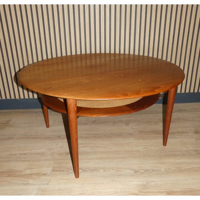 Wood Model 515 Minerva Round Coffee Table in Teak by Peter Hvidt & Orla Mølgaard-Nielsen for France & Son, 1960s For Sale - Image 7 of 12