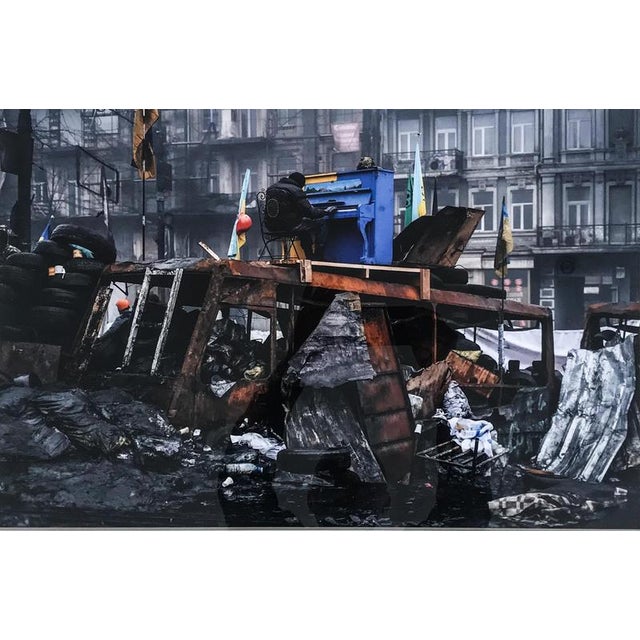 Eric Bouvet, Place Maïdan, 2014, Photography, Framed For Sale - Image 4 of 7
