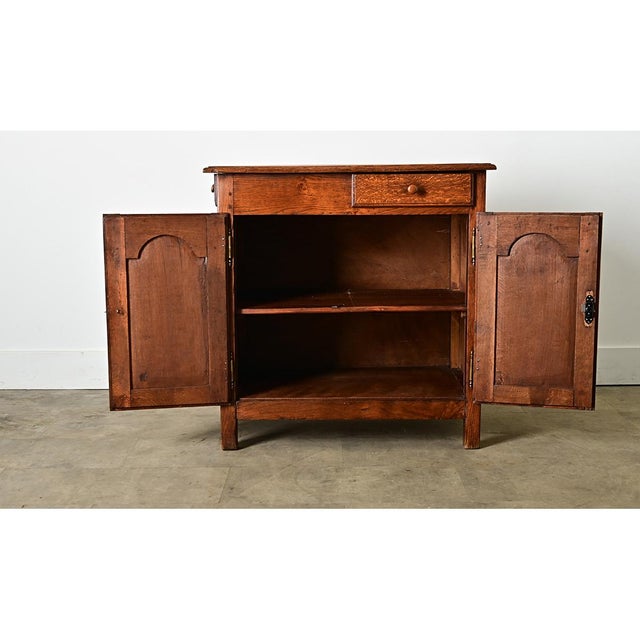 French 19th Century Petite Oak Buffet For Sale - Image 4 of 9