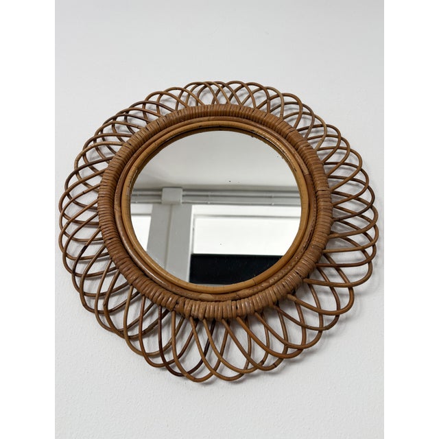 Italian midcentury modern design circle wall mirror with bamboo rattan frame, 1960s Italy
