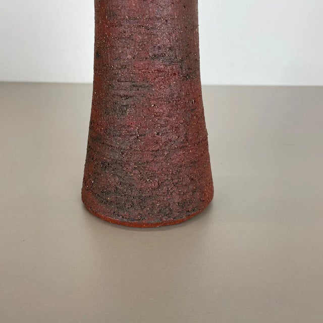 Abstract Red Ceramic Studio Pottery Vase from Gerhard Liebenthron, Germany, 1970s For Sale - Image 6 of 18