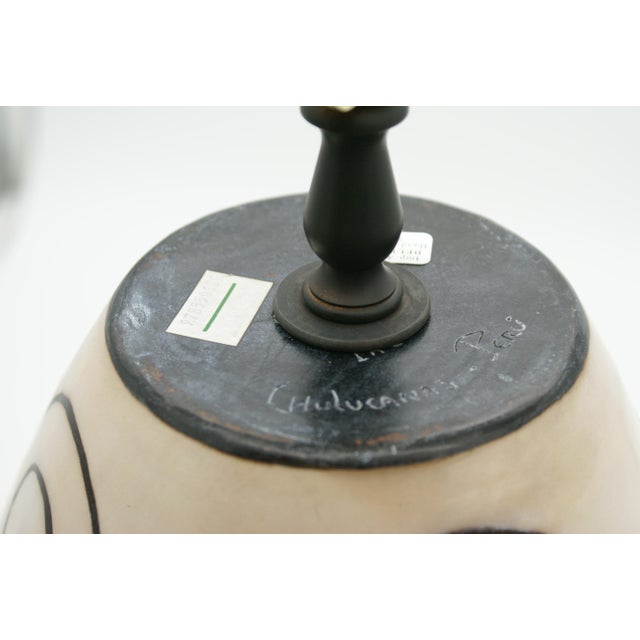 Late 20th Century Black & Ivory Geometric Chulucanas Pottery Spiral Table Lamp For Sale - Image 4 of 8