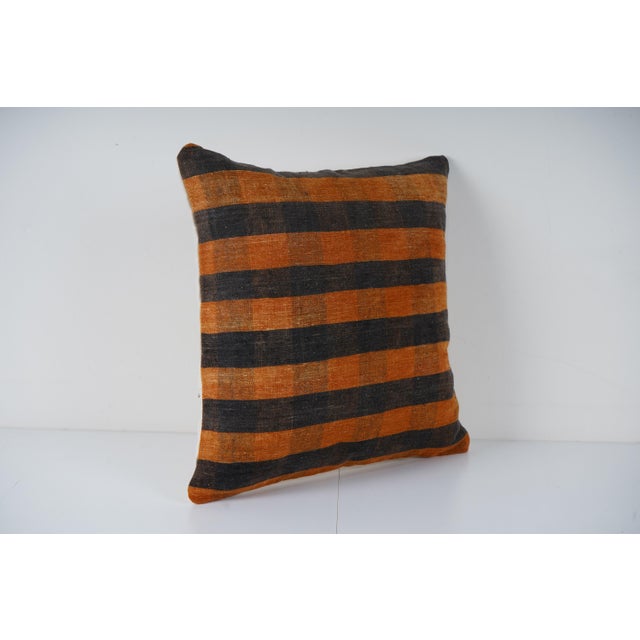 Handmade Turkish Rug Pillow Covers • Vintage Rug Decor Elevate your home decor with these exquisite 20" x 20" pillow...