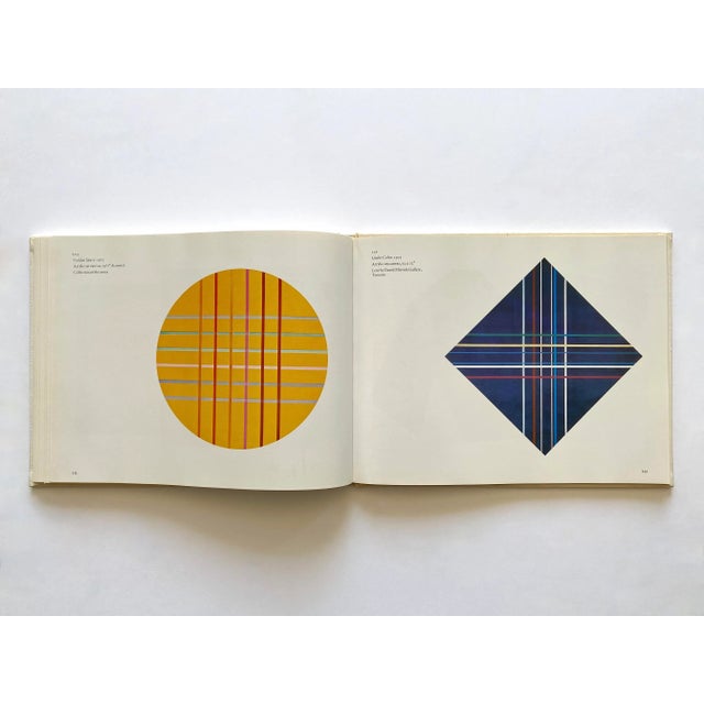 " Kenneth Noland : A Retrospective " Vintage 1977 1st Edtn Abstract Expressionist Lithograph Print Mid Century Modernist Hardcover Exhibition Art Book For Sale - Image 11 of 12