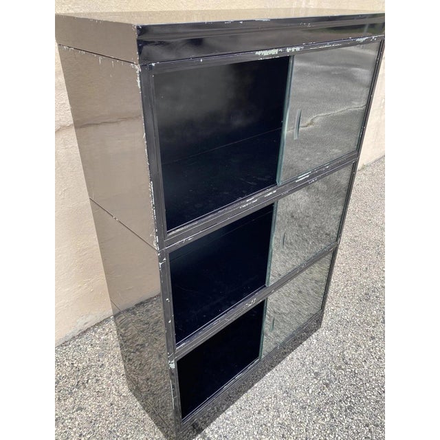 Globe Wernicke Late 20th Century Globe Wernicke Steel Metal Glass Sliding Door 3 Section Stacking Bookcase For Sale - Image 4 of 12