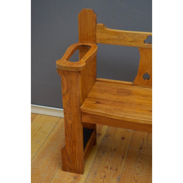 Wood Arts and Crafts English Oak Hall Bench, 1900 For Sale - Image 7 of 12