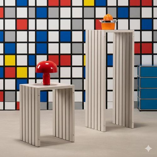 Two display units of different heights in enamelled metal. In good condition. This piece is attributed to the mentioned...