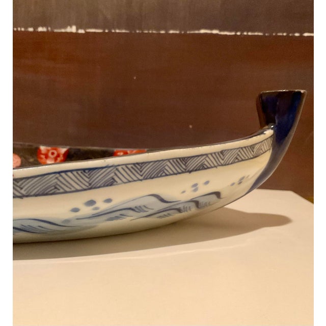 Antique Japanese Imari Porcelain Dish Period: Meiji Era (1868–1912) For Sale - Image 11 of 18