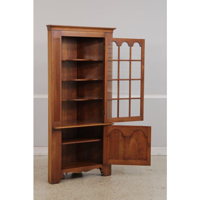 1970s Pair Stickley Cherry Valley Corner China Cabinets For Sale - Image 5 of 18
