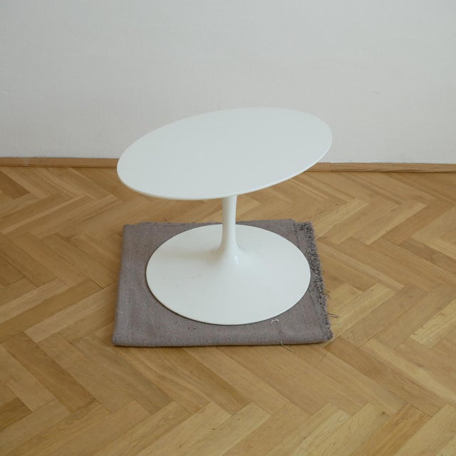 1960s Coffee Table by Eero Saarinen for Knoll, 1960s For Sale - Image 5 of 11