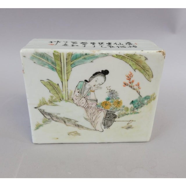 Chinoiserie Republic Famille Rose Rectangular Incense Holder With Poems, Dated 1945 For Sale - Image 3 of 7