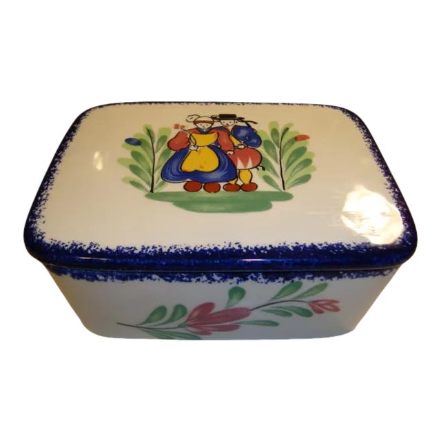 French Faience Eathenware Box With Its Lid Made by Pornic, Quimper Style, W-6.50 For Sale
