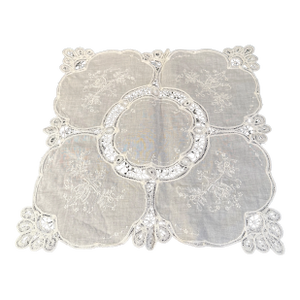 Antique Square Madeira White Openwork and Battenberg Lace Linen Doily