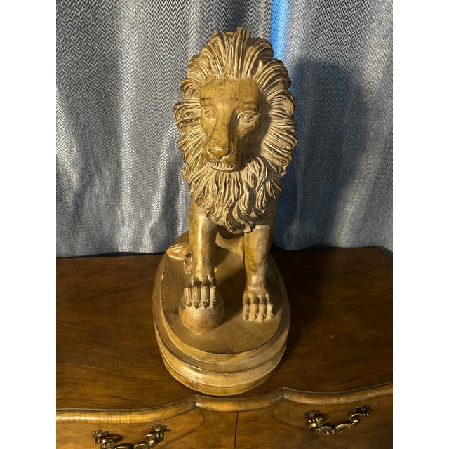 Gold Vintage Classical Style Gold Gilt Lion Sculpture – Resin For Sale - Image 8 of 11