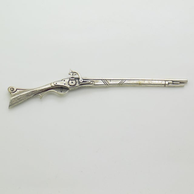 Vintage Italian Genuine Silver 800 Rifle Long Miniature Figurine by Raspini Gioielli, 1970s For Sale - Image 3 of 13