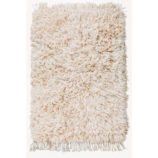 Mid-Century Modern Hand-Knotted Reversible Natural White Shag Moroccan Wool Rug With Sunrise Stripe Back For Sale - Image 3 of 13