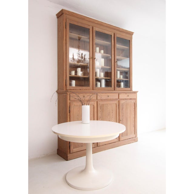 Large Pine Display Cabinet, 1930s For Sale - Image 4 of 18