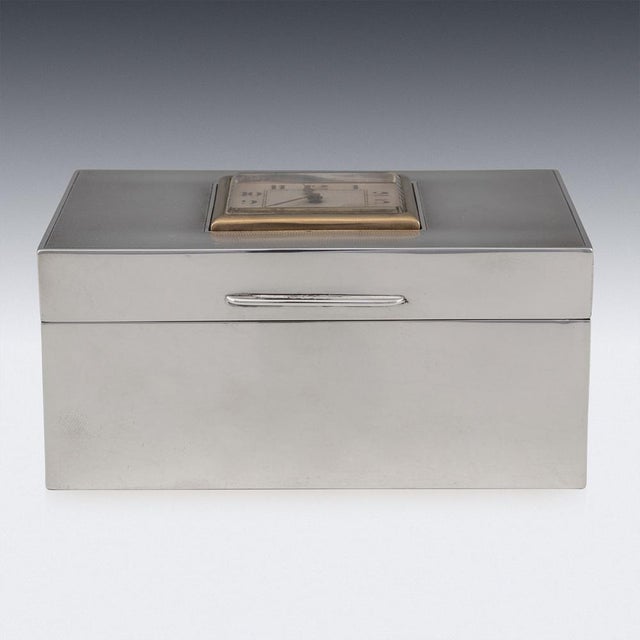 20th Century English Art Deco Solid Silver Cigarette Box with Clock, London, 1920s For Sale - Image 3 of 18