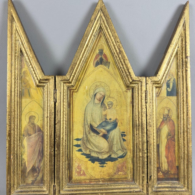 Vintage Italian Sacred Triptych Gilded Wood Gold Background, 1960s For Sale - Image 6 of 11