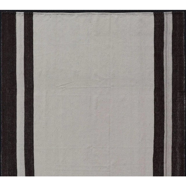Minimalist Design Off White and Brown Colored Vintage Turkish Kilim Rug 5'7 X 9'1 For Sale - Image 4 of 7