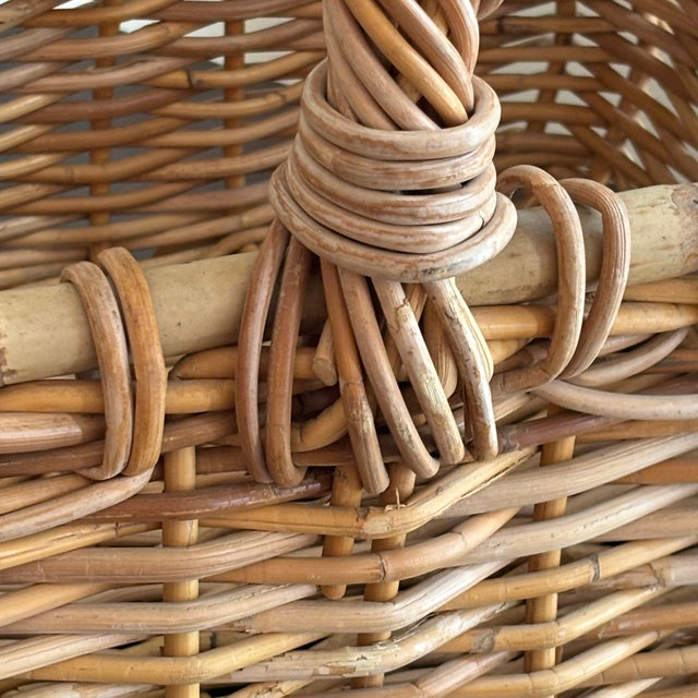 Large French Country-Style Storage Basket W/ Bamboo Rim & Handle For Sale In Baltimore - Image 6 of 12