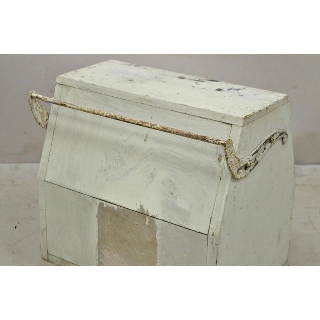 Wood Vintage Arts & Crafts Wooden Green Painted Shoe Polish Box Tool Chest For Sale - Image 7 of 12