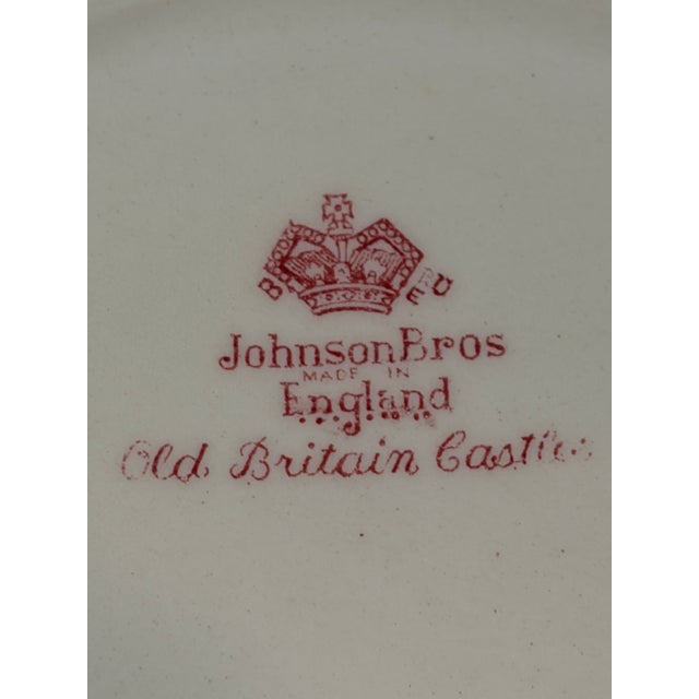 Johnson Brothers Old Britain Castles Red Earthenware Serving Bowl 9" Crown Stamp For Sale - Image 9 of 9