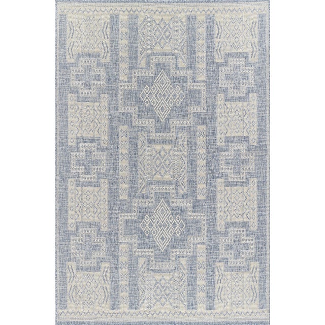 Momeni Contemporary Indoor/Outdoor Hampton Bay Rug in Blue, 5'3" x 7' For Sale