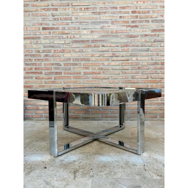 Metal Square Smoked Glass & Steel Coffee or Side Table with 4 Nesting Stools, 1970s, Set of 5 For Sale - Image 7 of 15