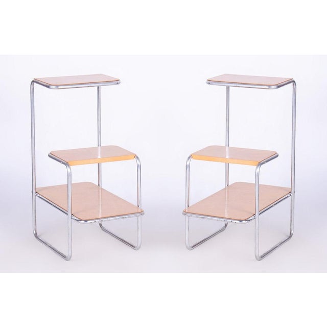 Bauhaus Bauhaus Étagères in Birch by Robert Slezák and Arnošt Beck, 1930s, Set of 2 For Sale - Image 3 of 16