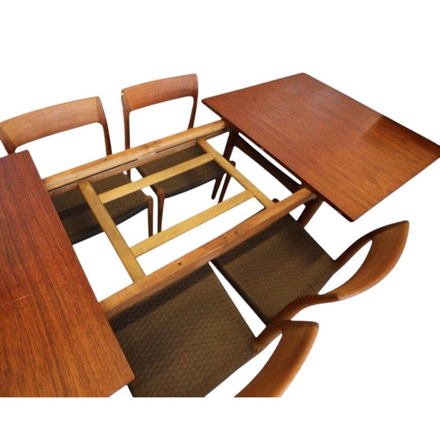 AT310 Dining Table in Teak and Oak by Hans J. Wegner for Andreas Tuck, 1950s For Sale - Image 15 of 18